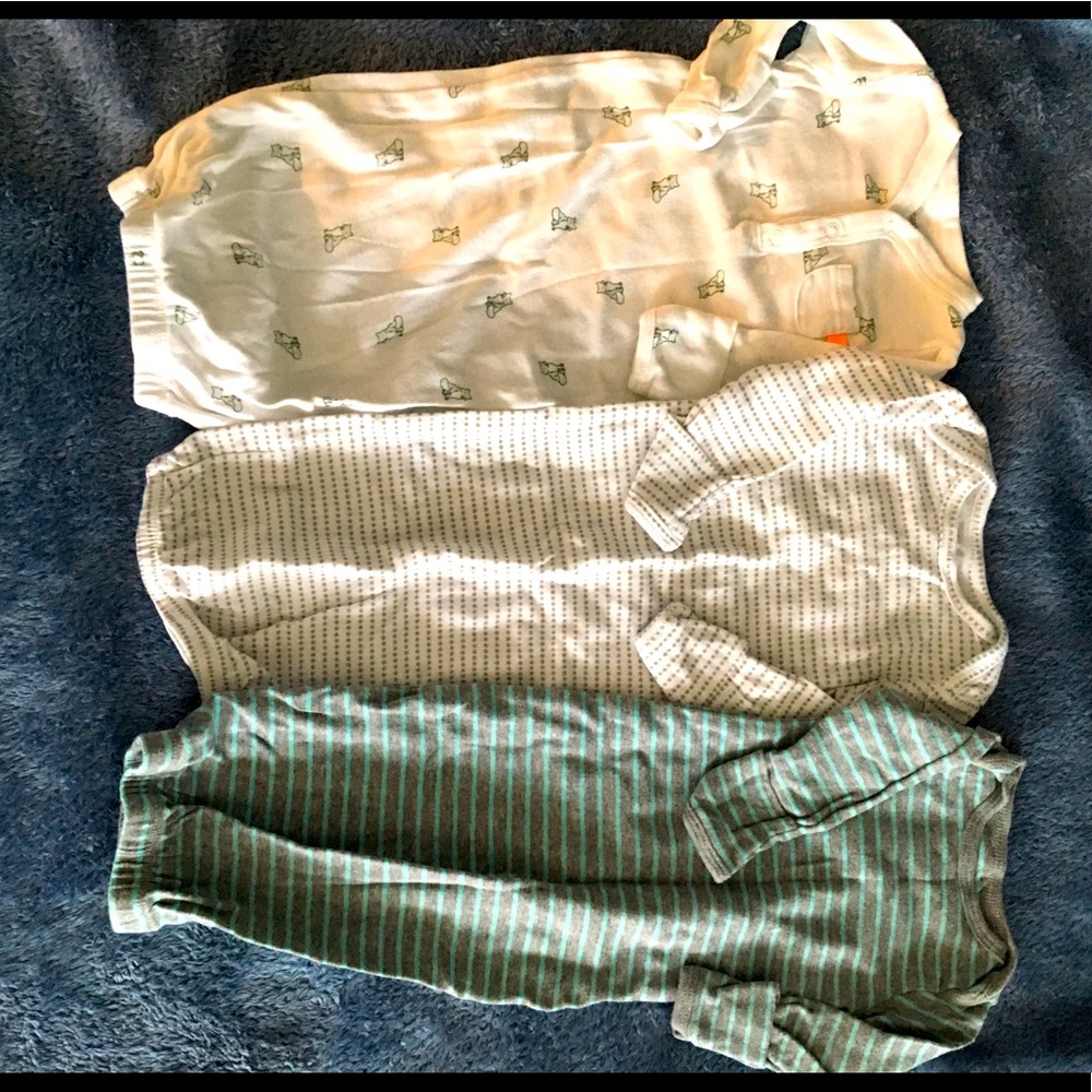 Newborn Gender Neutral Gowns
